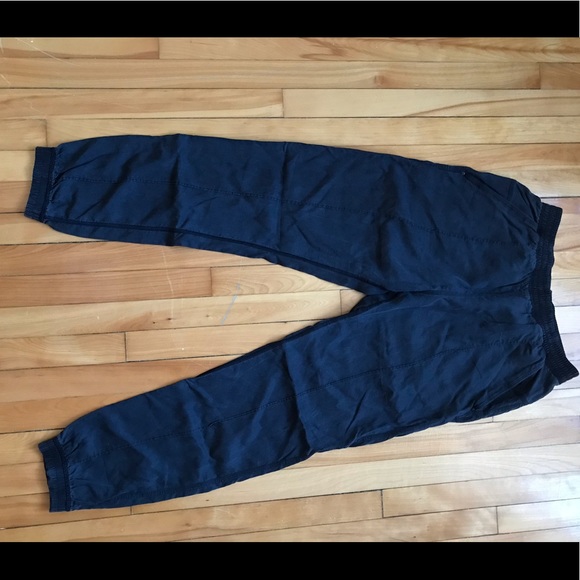 Lululemon pants - Everyday - Picture 2 of 2